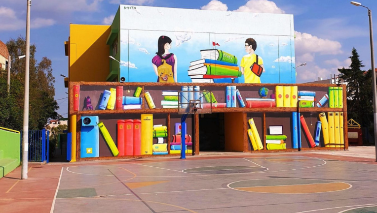 2025-09_Παναγιωτάκης_Κοσμοδρόμιο_12000παιδιά