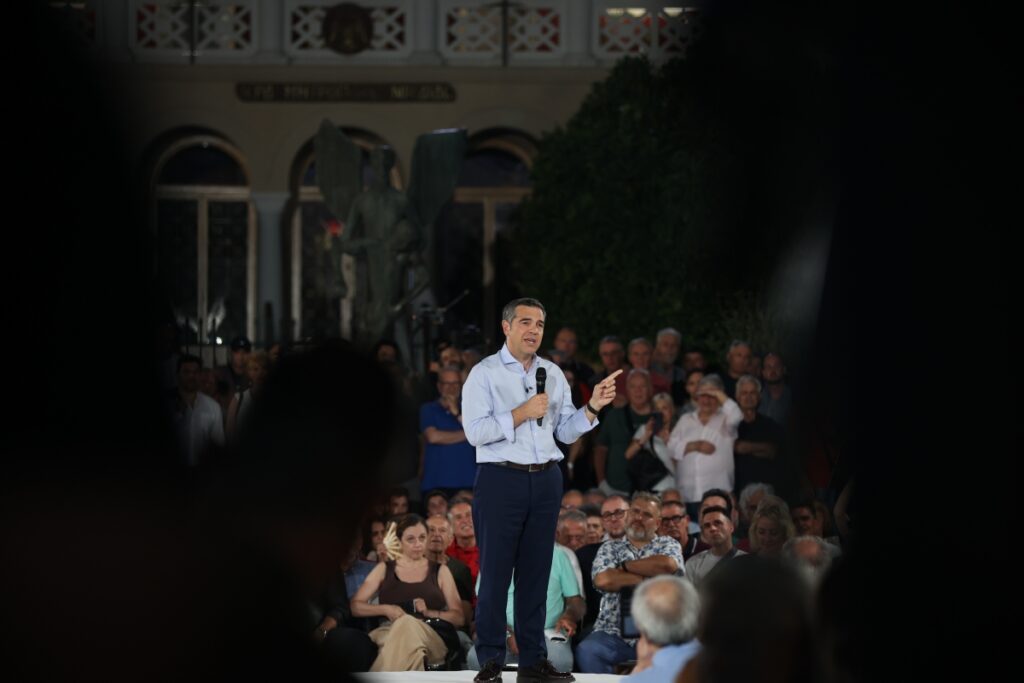 ΕΛΑΣ; ELAS; Ελληνική Αριστερή Συμπαράταξη; Hellenic Left Alliance; Τώρα Μιλάμε; Now We Speak; Νίκαια; Nikaia; πλατεία 17ης Αυγούστου; εκδήλωση; event; διάλογος; πολίτες; citizen; dialogue; αριστερά; left; αντιπολίτευση; opposition; Αθήνα; Athens; πολιτική; politics; Αλέξης Τσίπρας; Alexis Tsipras; κοκκινιά;
